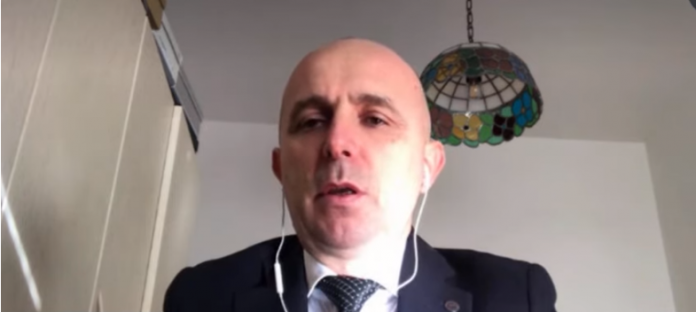 COVID-19/ Mjeku shqiptar në Itali: Ja çfarë duhet të bëni që mos infektoheni. E kalova virusin dhe…