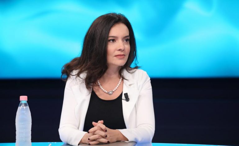 “U BALLKANIZUA SHBA”/ Spiropali: Shqiptarët janë ndjerë mirë, votuesit e Trump kanë frikë të dalin hapur….