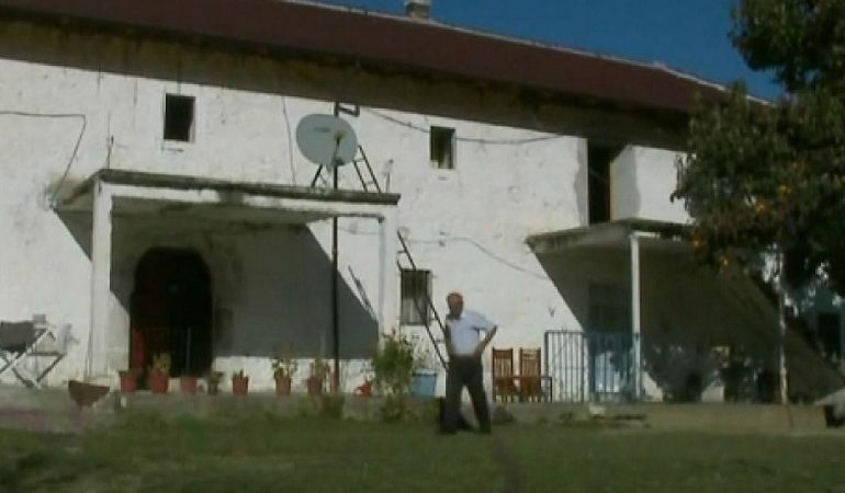 BASHKËPUNTORËT SHQIPTARË TË UNMIK-UT/ Mbahen sekret emrat e atyre që bashkëpunuan në dosjet kundër UÇK-së