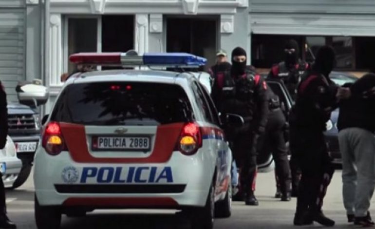 NË GJËNDJE TË DEHUR NË TIMON/ Policia e Durrësit nuk fal, arreston tre shoferët