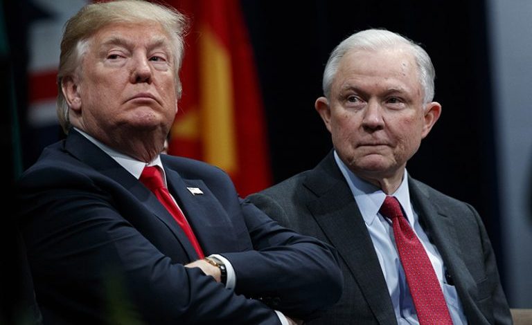 “TWITTER” E BËN SËRISH! Bllokon postimet e Trump, i quan MASHTRIME