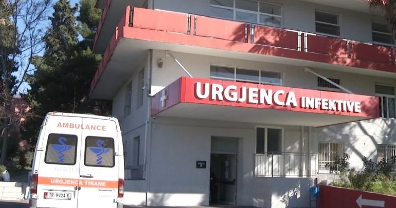 E TRISHTË/ Ndërron jetë nga koronavirusi 47-vjeçari nga Elbasani