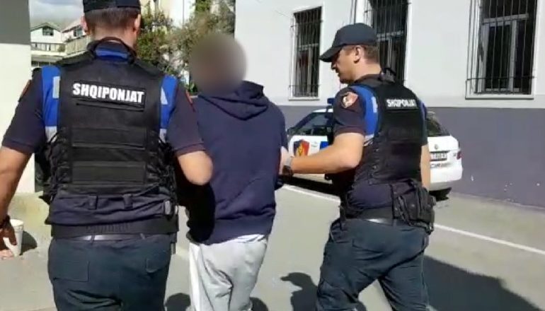 TRANSPORTONTE 38 KILOGRAM MARIUANË/ Policia kap mat 44-vjeçarin në Krujë