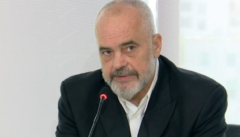 “PRIORITET I LUFTËS SONË”/ Rama: Rrugës për në SHBA për të sjellë sa më parë vaksinën anti -COVID