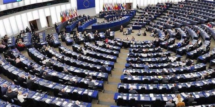 E PLOTË/ Parlamenti Evropian: Të mbahet konferenca e parë ndërqeveritare, kushtet janë plotësuar