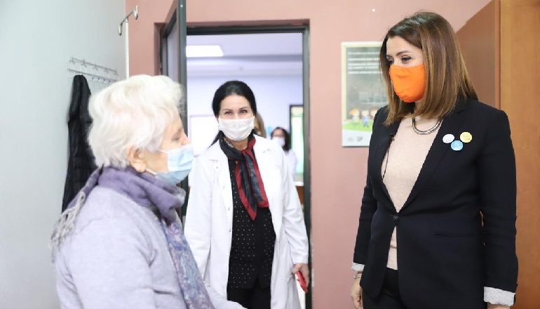 SISTEM ELEKTRONIK PËR BARNAT FALAS/ Manastirliu: Rimbursim 100% nga shteti për qytetarët e diagnostikuar me COVID-19