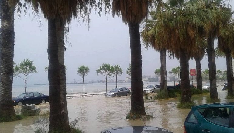 MOTI I KEQ/ Bashkia Vlorë thirrje qytetarëve: Shmangi lëvizjet me makina për shkak të shirave…