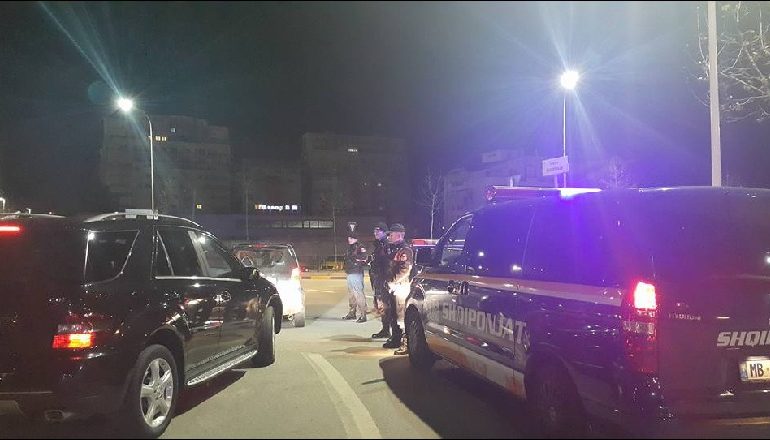 NUK IU BIND URDHRIT PËR TË NDALUAR/ Efektivi qëllon për vdekje në mesnatë 25-vjeçarin në Tiranë