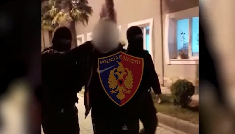 AKSION ANTIDROGË NË VLORË, RRETH 30 PERSONA NË PRANGA/ Rrjeti në survejim prej disa kohësh, sekuestrohet një sasi e konsiderueshme kanabis