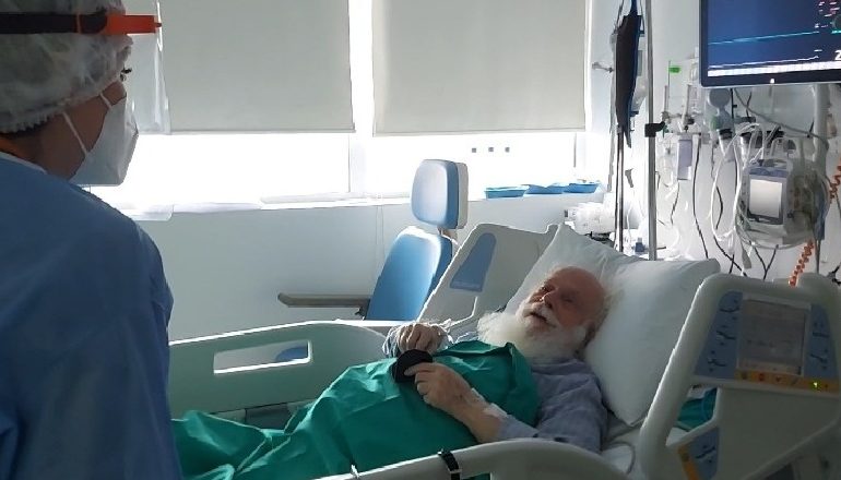 “DO E BËJ VAKSINËN”/ Janullatos rrëfen betejën me COVID: Kisha përshtypjen se po hyja në akrivol…