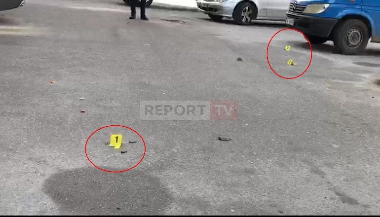 TË SHTËNA ME ARMË ZJARRI NË KORÇË/ Autori qëllon 5 herë dhe largohet