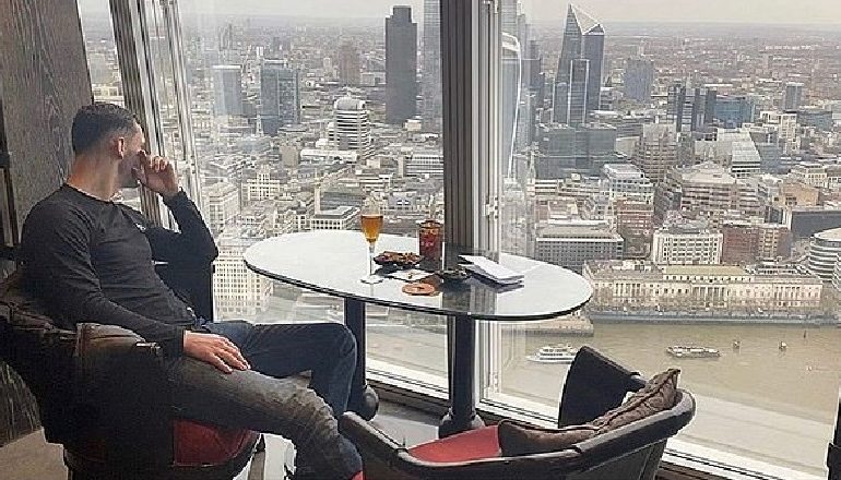 SI TË FUTESH NË BRITANINË E MADHE ILEGALISHT/ Manuali i reperit 20 vjeçar shqiptar merr vëmendjen e mediave britanike (VIDEO)