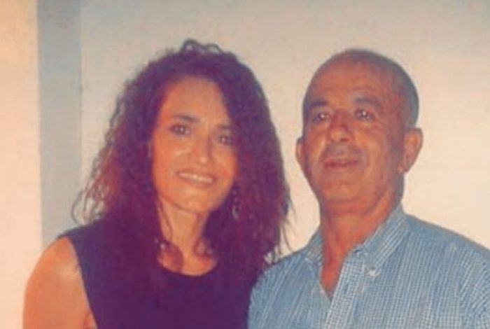 VRAU BASHKËSHORTEN DY VITE MË PARË/ Ndërron jetë nga COVID-19 Todi Lera