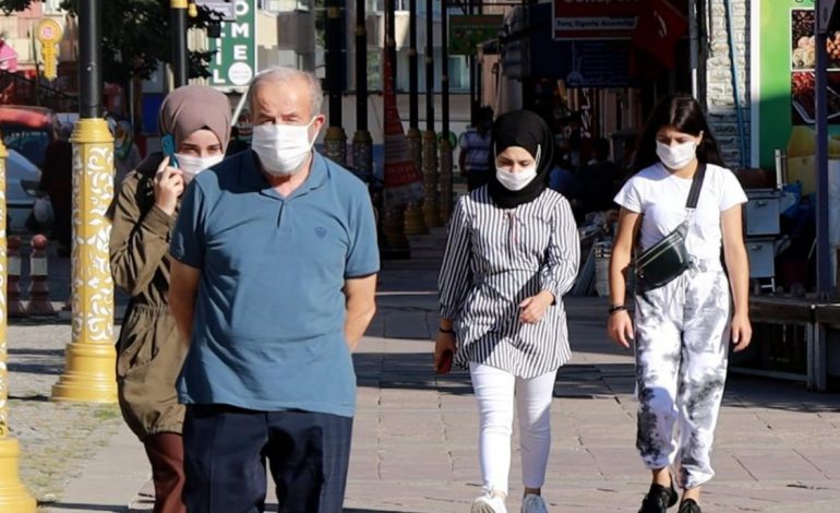 KORONAVIRUSI/ Nuk ka VAKSINË anti-COVID para vitit 2021, BE refuzon kërkesën e PFIZER dhe MODERNA-s