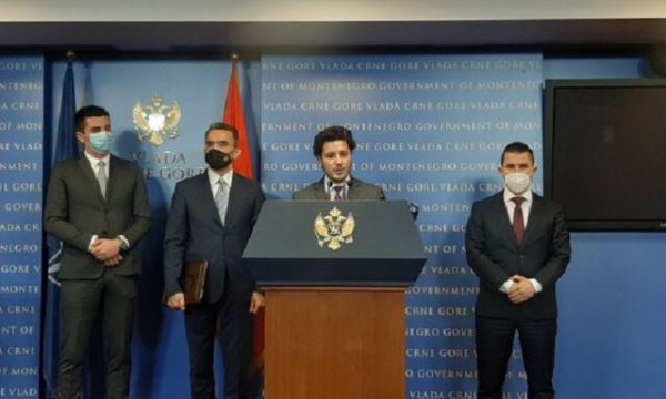 “PESHKU I MADH:/ Abazoviç i kërkon urgjent Serbisë: Ekstradoni ish-Presidentin e fundit të…