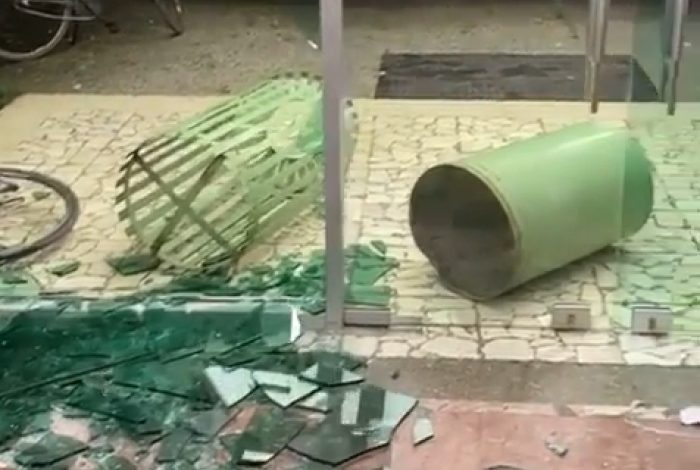 NXJERR PAMJET NGA SELIA PS/ Braçe: Sulmi i dhunshëm nga LLUMI i Sali Berishës dhe Lulzim Bashës, do mbani mbi kurriz çdo krim