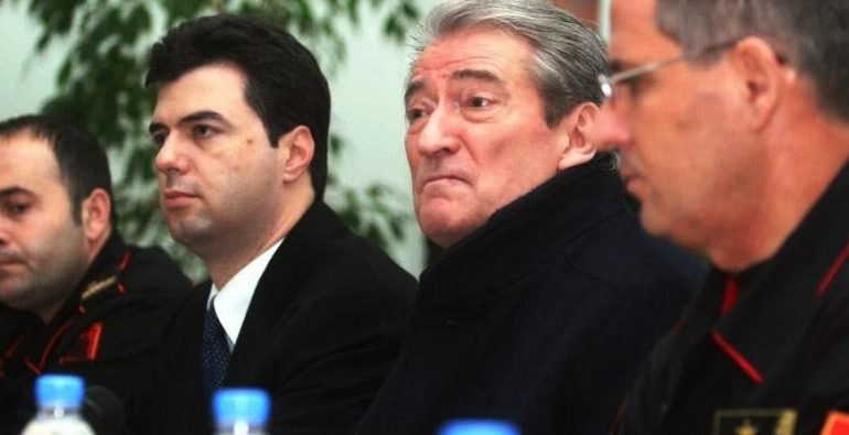 PROTESTA/ Analisti i PD, Agron Gjekmarkaj: Lulzim Basha duhej të jepte dorëheqjen më 21 janar 2011