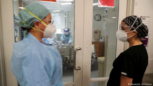 VARIANTI I RI I COVID-19/ Nis të përhpet në gjithë botën, ja sa për qind ngjitës është
