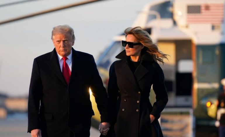 SHBA/ Skadojnë përfitimet e papunësisë, Trump nuk nënshkruan paketën financiare