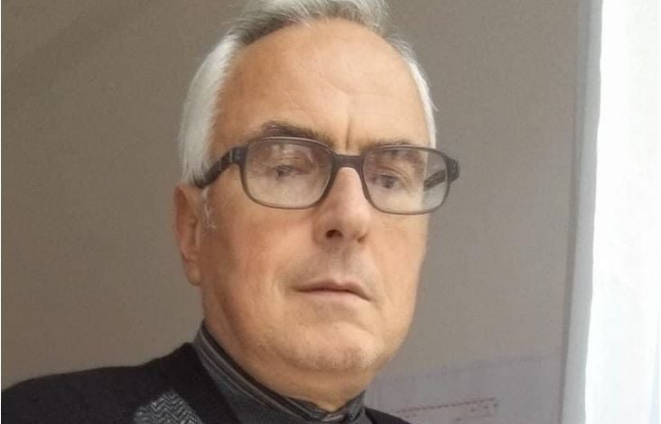 LAJM I TRISHTË/ Prej ditësh i intubuar te Shefqet Ndroqi, ndërron jetë inxhinieri i OSHEE (EMRI)