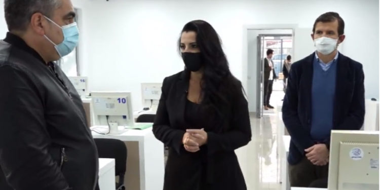 “RËNDËSI KA REZULTATI QË KEMI NË FUND”/ Balluku i kthehet opozitës: Ata i shpëndanin patentat në kioska