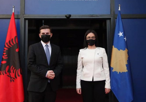 ZBULON MARRËVESHJEN SHQIPËRI-KOSOVË/ Ministri Cakaj: Angazhimi kundër fshirjes së adresave do të bëhet…