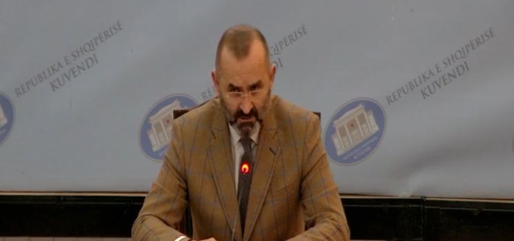 RAPORTI I DICK MARTY/ Mblidhet Komisioni i Posaçëm Parlamentar, bëhet konstituimi dhe përcaktimi i relatorëve