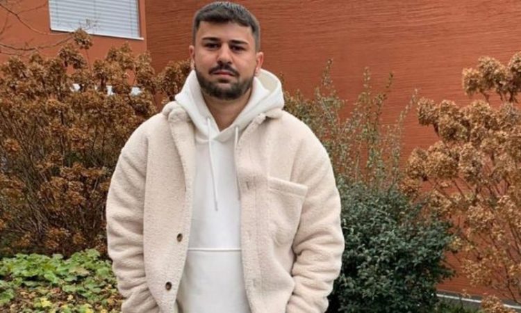GJETI ÇANTËN PLOT ME FRANGA NË ZVICËR/ Ja çfarë shpërblimi i dha i zoti shqiptarit