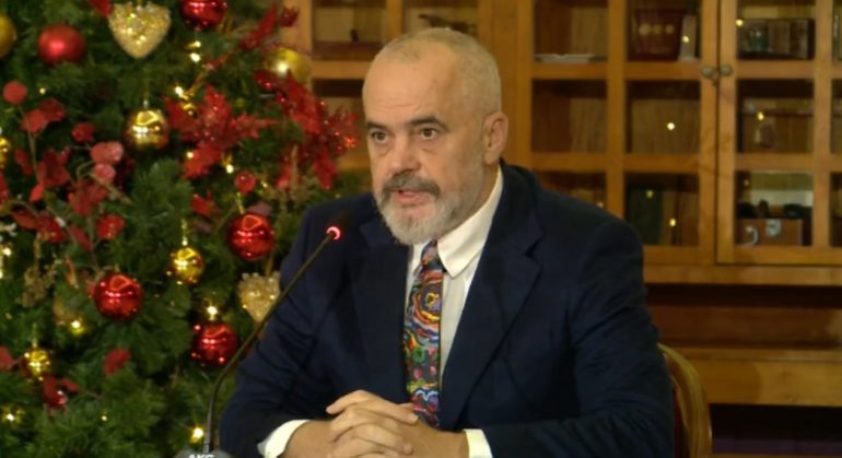 “THUMBON” METËN E NISHANIN PËR ÇËSHTJEN E DETIT/ Rama: Kolliten në Athinë, këtu plas rrufa. Dokrra kush thotë se Greqia është në avantazh…