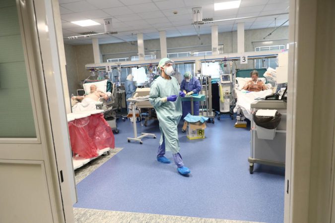 COVID-19 NË ITALI/ Rriten sërish INFEKTIMET, ja sa viktima ka në 24 orë
