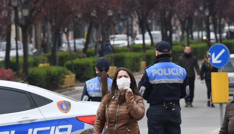 MASAT E REJA ANTI-COVID/ Xhovalin Loka: Policia shërbim të përforcuar, monitorime në terren. Nuk do lejojmë…