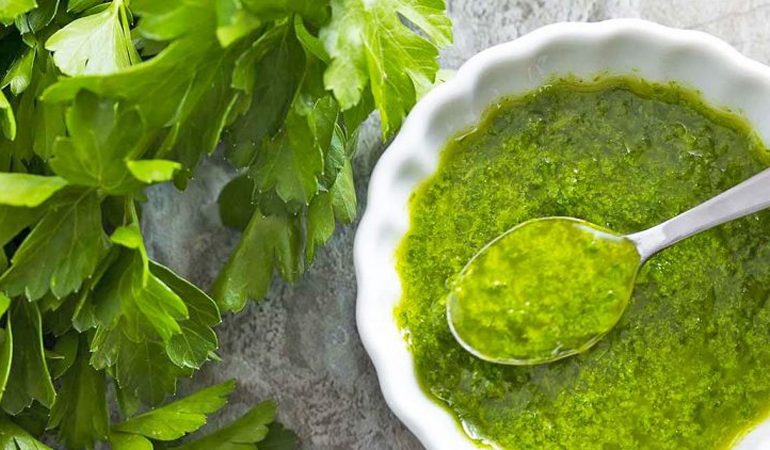 PËR NJË LËKURË TË BUTË DHE TË SHËNDETSHME/ Këto janë produktet që ju duhen të cilat i keni dhe në shtëpitë tuaja