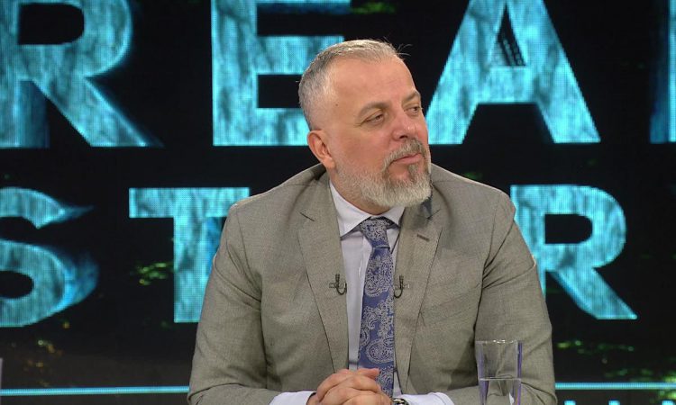 REAGIMI I BRUKSELIT PËR AKUZAT E BERISHËS/ Gazetari Sokol Balla: WiCidoli çfarë diarreje do nxjerrë tani?