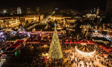 ARTIKULLI/ Pesë vendet që duhet të vizitoni për Krishtlindje, TIRANA renditet e para! 
