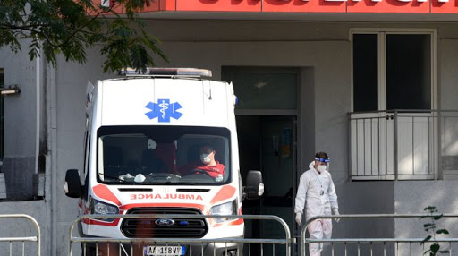 SITUATA E KORONAVIRUSIT NË VEND/ Ulet numri i shtrimeve në spitalet COVID, në 24 orët e fundit 100 shtretër më shumë të lirë