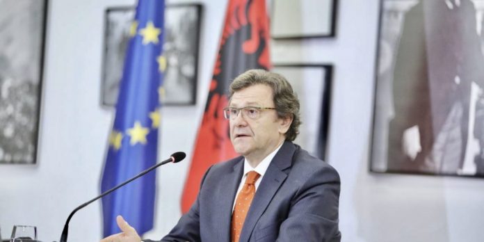 INTEGRIMI/ Kryenegociatori Zef Mazi: Të heqim pluhurin e paragjykimit për shqiptarët, nga kostumi i BE