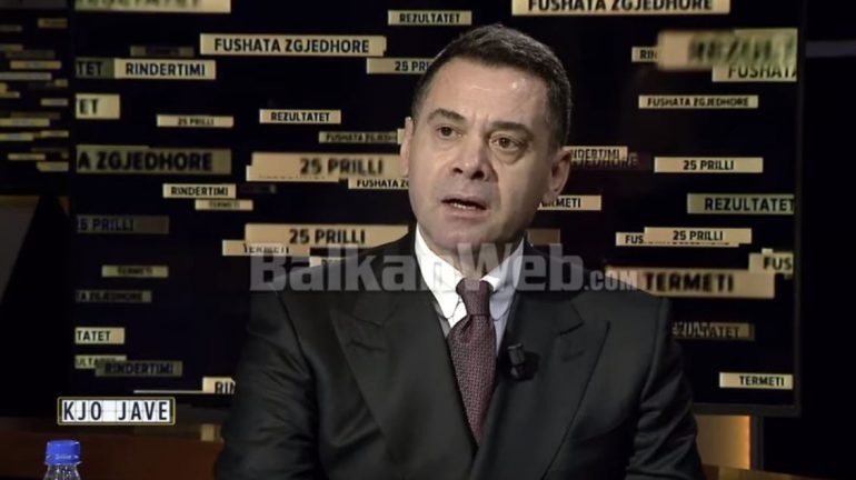 RINDËRTIMI/ Ahmetaj: Sot janë 860 familje në çadra, deri në verën e 2022 fshijmë të gjitha dëmet e tërmetit