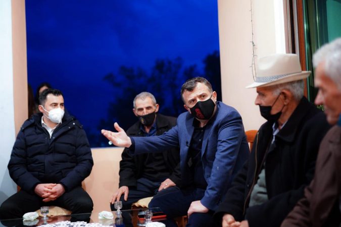 TAKIM ME BANORËT E ELBASANIT/ Balla: Krenar që Shqipëria nuk mbeti mbrapa në këtë ofensivë për asgjësimin e rrezikut të armikut të padukshëm
