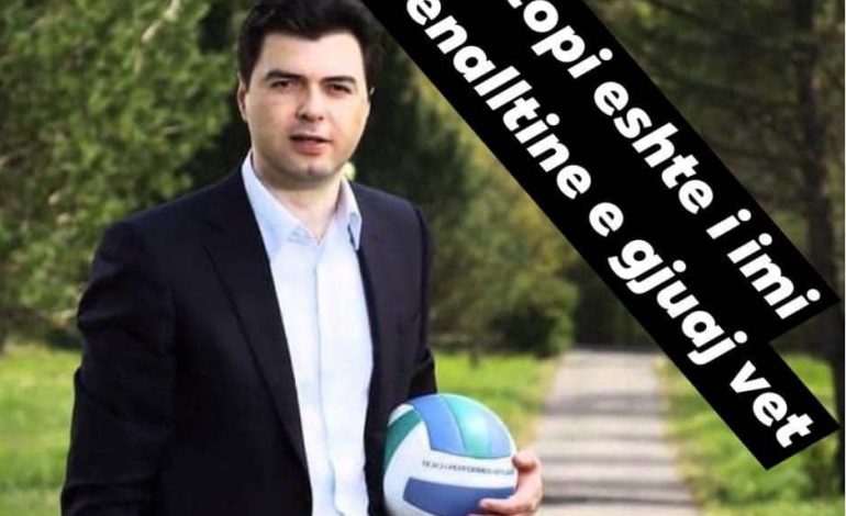 “DUKET QË S’MERR VESH…”/ Artan Hoxha mesazh të koduar Bashës: Bëj kujdes o bos, duan…