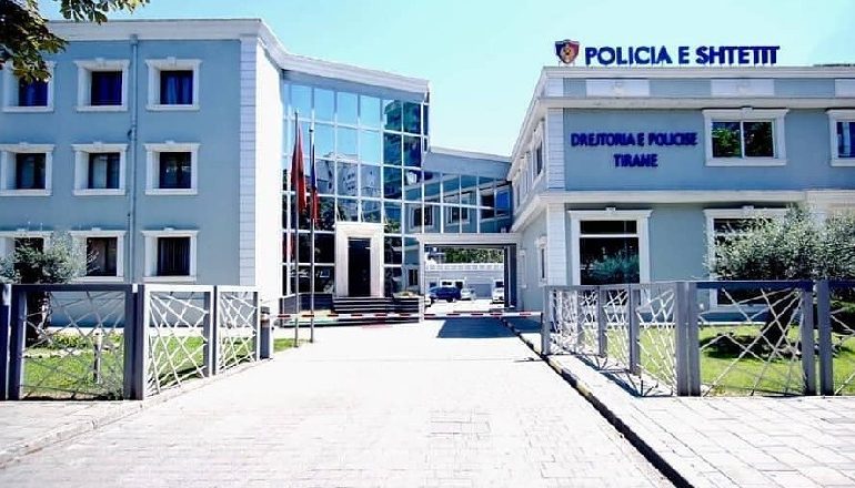 PËRGJAKET DITA E PARË E VITIT TË RI/ 34-vjeçari godet me thikë në qafë kunatin, vdes në spital