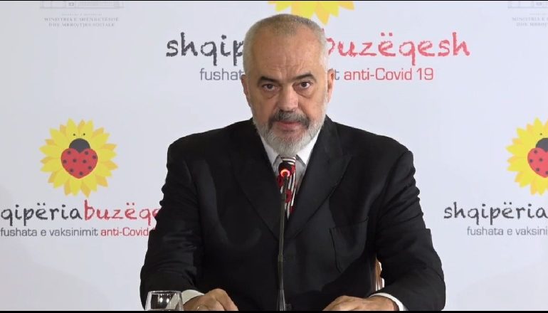 VAKSINA ANTI-COVID/ Rama: Dhuratë Kosovës për vaksinimin e “bluzave të bardha” të Prishtinës