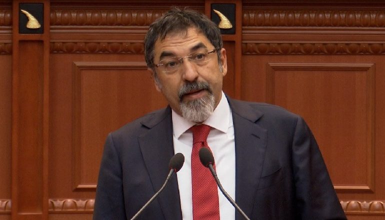 “OFL, MOMENT KULMOR NË HISTORI”/ Çuçi: Dhamë mesazhin e qartë se askush nuk mund ta gëzojë pasurinë…