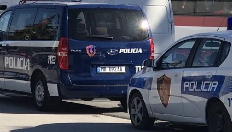 PLAGOSI ME THIKË GRUAN ITALIANE/ Zbardhet dëshmia e burrit: Shokët e saj erdhën në dhomën time…
