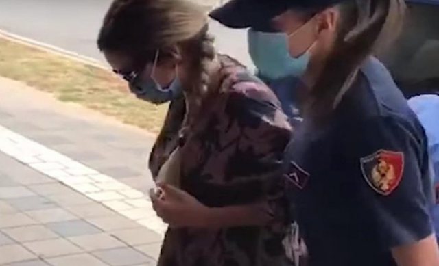 E AKUZUAR PËR TRAFIK ARMËSH/ Gjykata merr sot një tjetër vendim për Fjolla Morinën