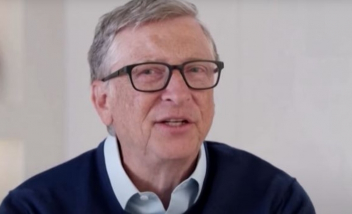 ‘I BESOJNË…”/ Bill Gates flet për teoritë konspirative ndaj tij