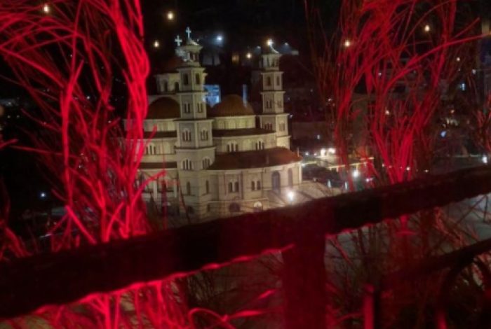 “VARJA NUSRETIT”/ Rama poston FOTON nga hoteli në Korçë: Me një restorant panoramik mbi qendrën e…