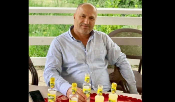 RRËNQETHËSE/ “Ah mor bab, Zoti të paska…”, djali i biznesmenit nga Kukësi që u nda nga jeta prek me DEDIKIMIN