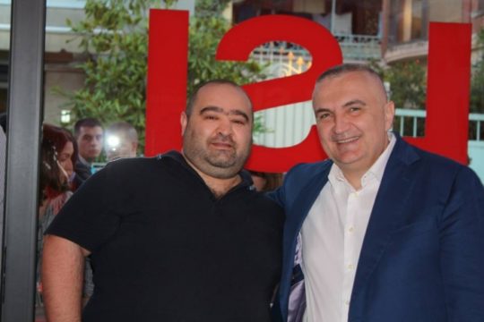 PAS NASIP NAÇOS/ Tjetër largim nga LSI, ish-drejtori “besnik” i Metës i bashkohet Partisë Socialiste