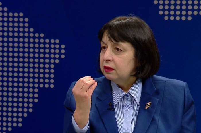 “KA LISTA…”/ Silva Bino sqaron radhën e VAKSINIMIT: Fillimisht personeli dhe më pas…