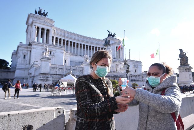 COVID-19/ Italia hyn në zonën e verdhë të përforcuar, hapen baret, restorantet e dyqanet